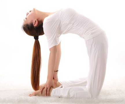 每天15分钟丰胸瑜伽教程让你拥有一个完美身材，瑜伽教程百度网盘资源打包下载